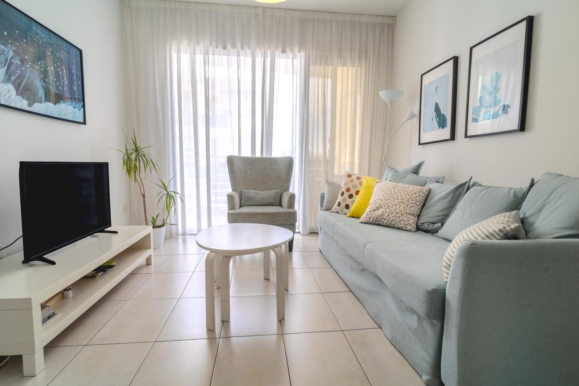 Violet Dusk City Center Flat Ларнака Екстериор снимка